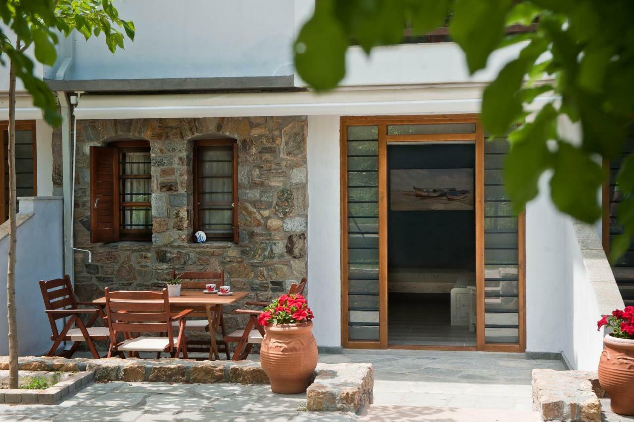 Sofia'S House Apartment Vourvourou Exterior photo